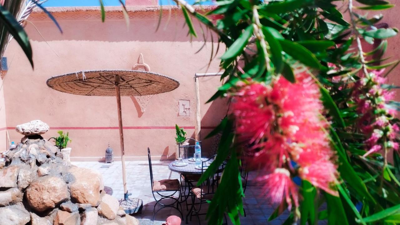 Kasbah Tussna Hotel Boumalne Dades ภายนอก รูปภาพ